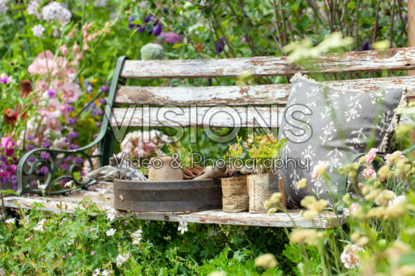 Garden bench Garden bench