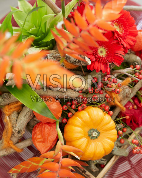 Floral arrangement Floral arrangement
